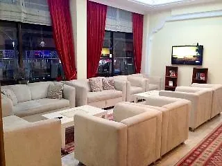Temple Class מלון